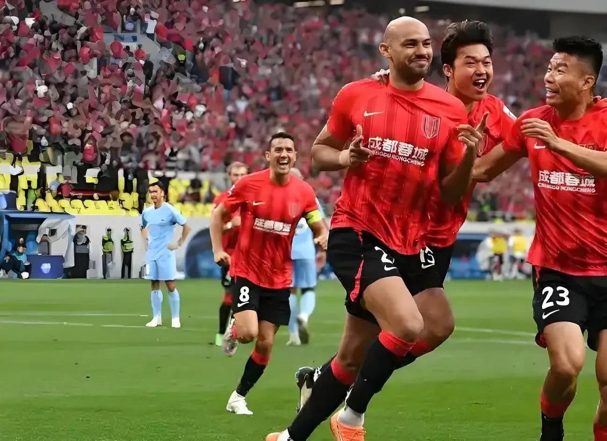 包含成都蓉城清晨刷新队史纪录，志在英超名次提升，引发热议，球队文化再被提及的词条